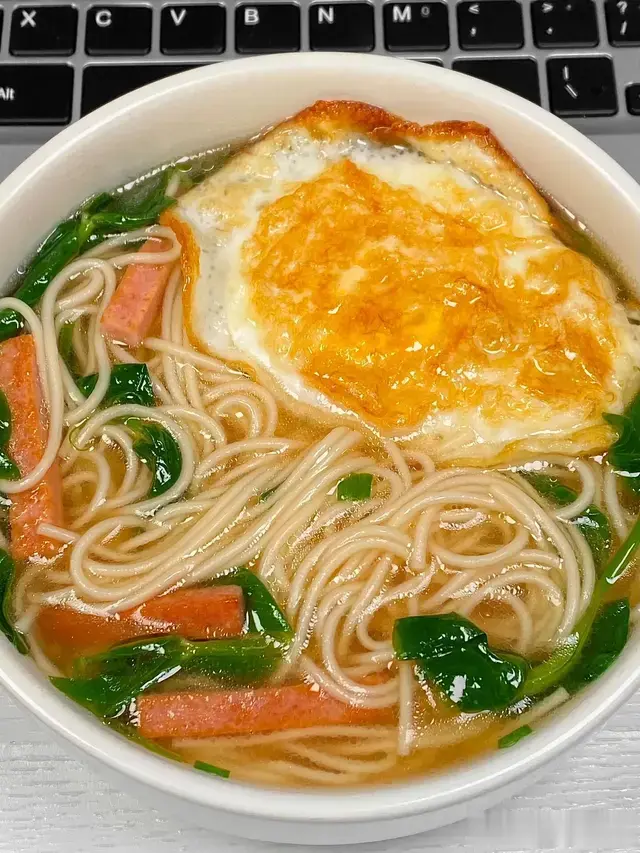 我喜欢一早起来准备好早餐,从来不会嫌麻烦,因为家里人都爱吃