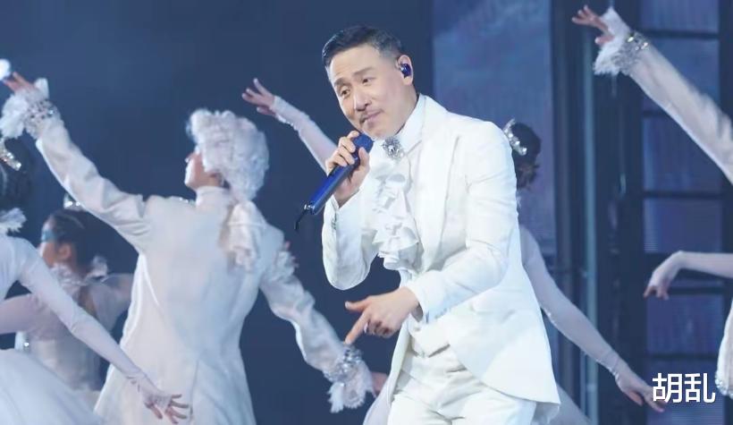 目前中国乐坛,我认为唱功最好的4大男歌手,你认可吗?