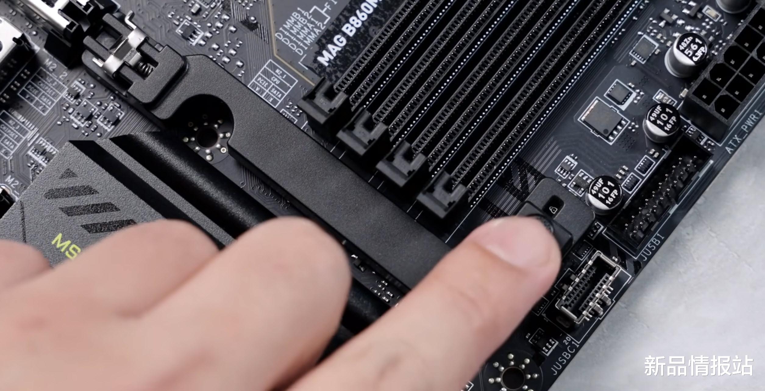 “选板不决迫击炮”的名言仍在继续,新Ultra9和B860M迫击炮首测