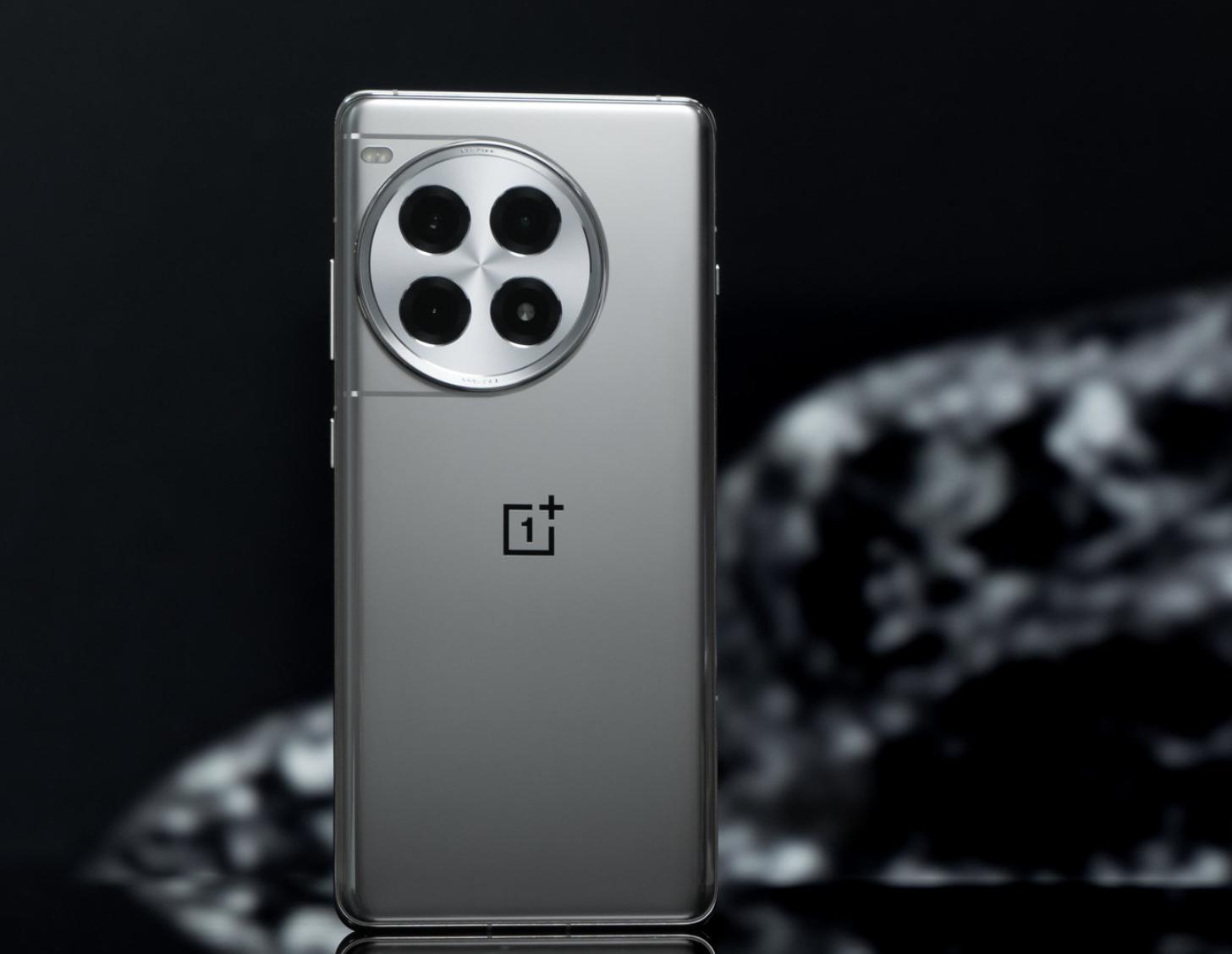 2024接近“完美”的5款中端手機，功能性強續(xù)航給力！