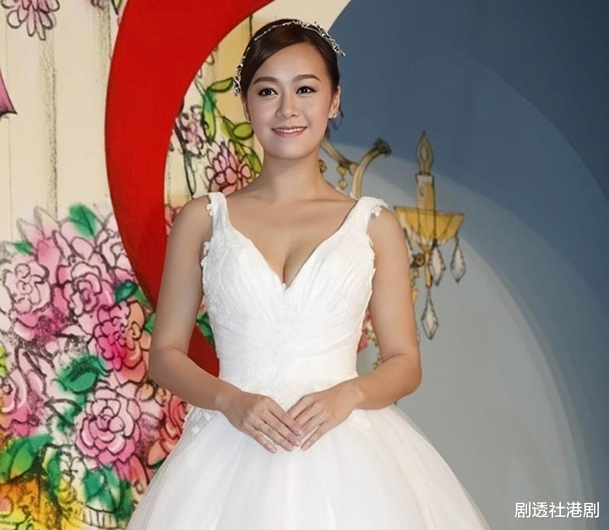 TVB前知名女星结婚一周年，获老公高调表白，宣布复出后零工作