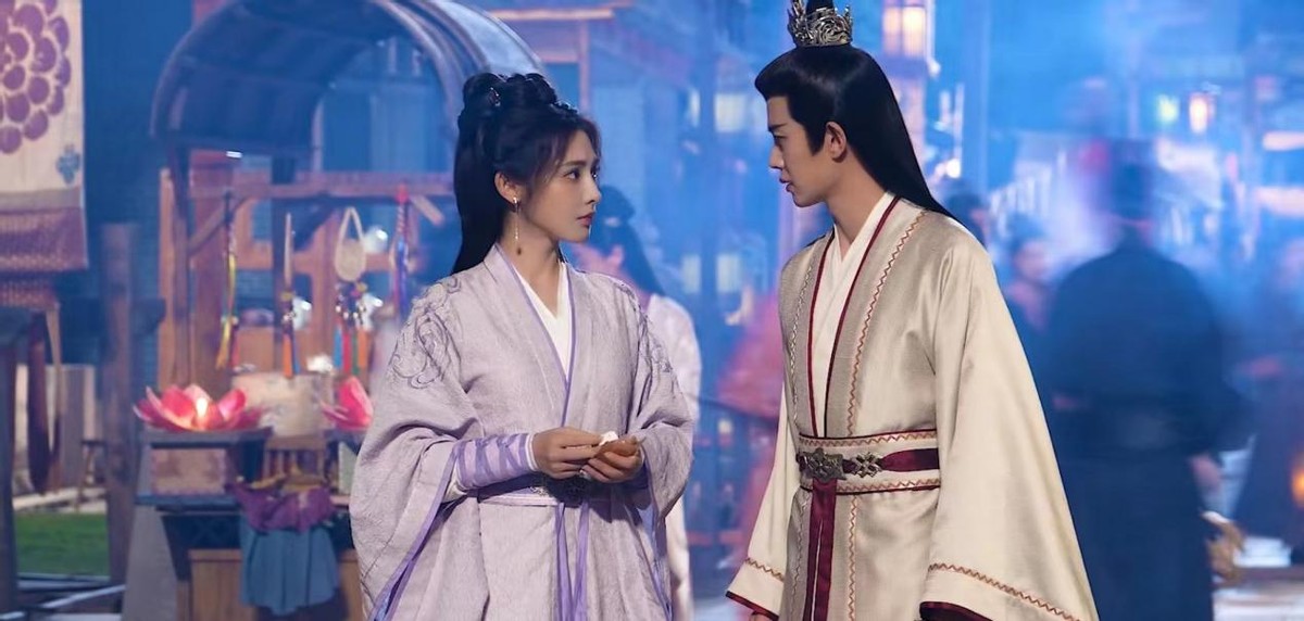 《凤凰台上》杀青,任嘉伦太帅,彭小苒美出新高度,配角阵容太绝