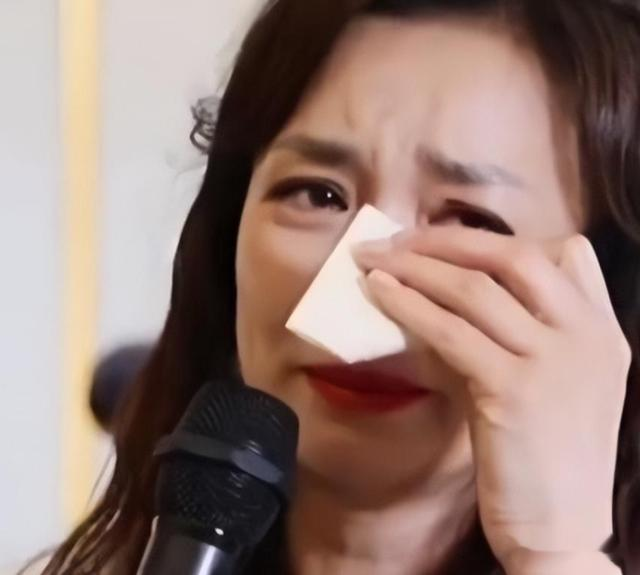 恶有恶报，狂花17亿买“楼”害人的张庭夫妇，最终下场大快人心！