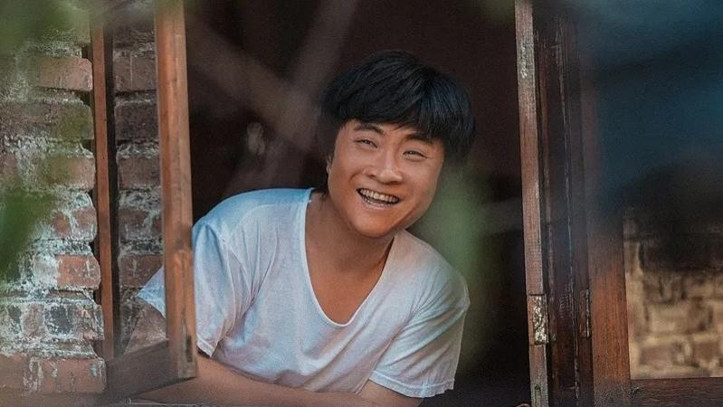 今晚开播！又一36集年代大剧来袭，多位老戏骨加盟，有爆款潜质！