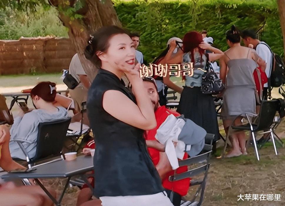 这次,周雨彤藏了多年的“体面”,被一档综艺撕了个稀巴烂