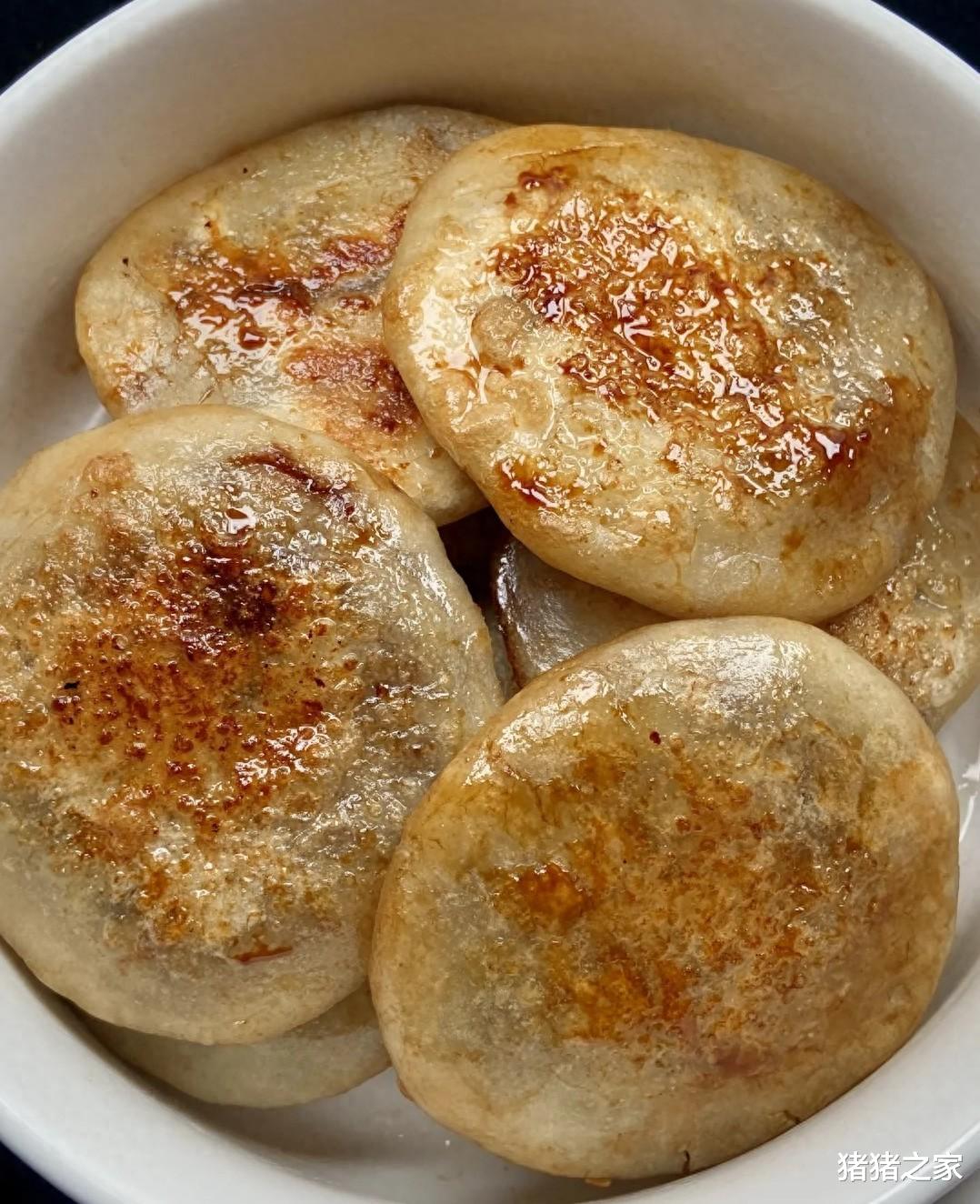 10分钟快速做糖饼,不饧面,不发面,这样做外酥里软,凉了不硬!