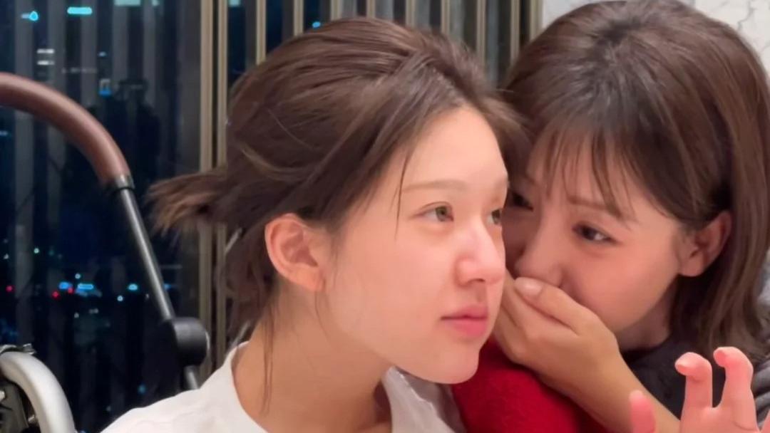 赵露思新状态看哭网友：全身多功能退化如婴儿，导演首次发声！