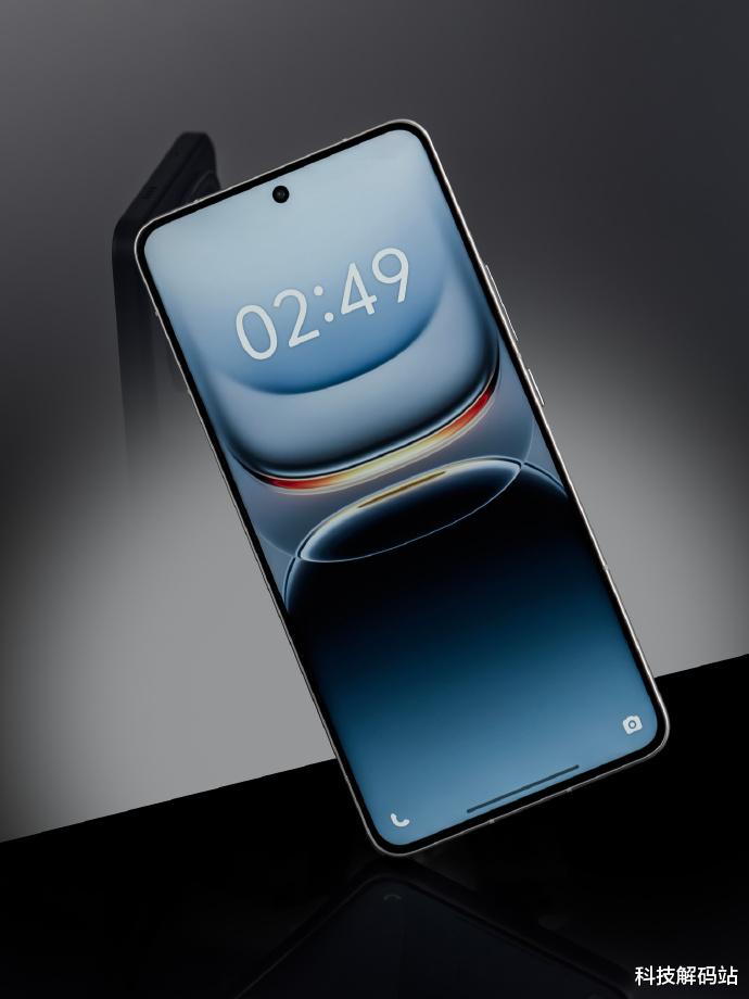 钢化膜影响超声波指纹？蓝厂高管：iQOO13自带优化，无需担心！