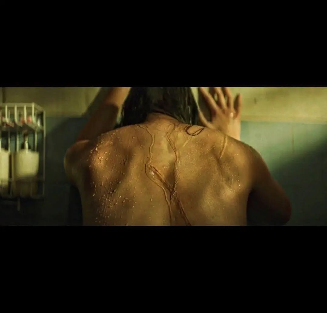 年度最猛动作片来袭，血腥暴力全程高能