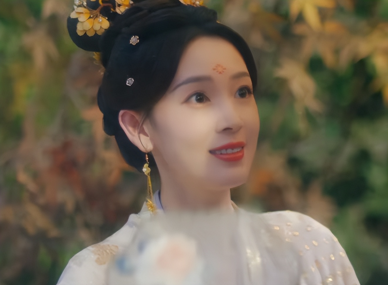 《颜心记》:本是冲着罗云熙宋轶去的,我却被身高168的女二惊艳了