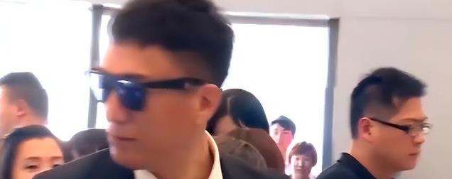 “隐藏大佬”孙红雷:住北京6千万豪宅,片酬180万,他到底多有钱