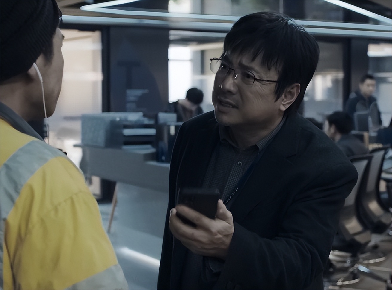 口碑炸了，看完《逆行人生》，我想说：暑假档票房天花板将被改写