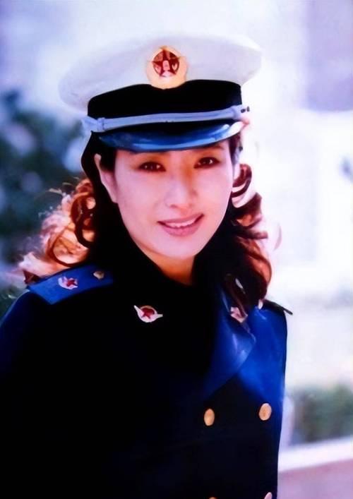 “国家一级演员”长得漂亮戏也好，为人低调不张扬，60岁婚姻成迷