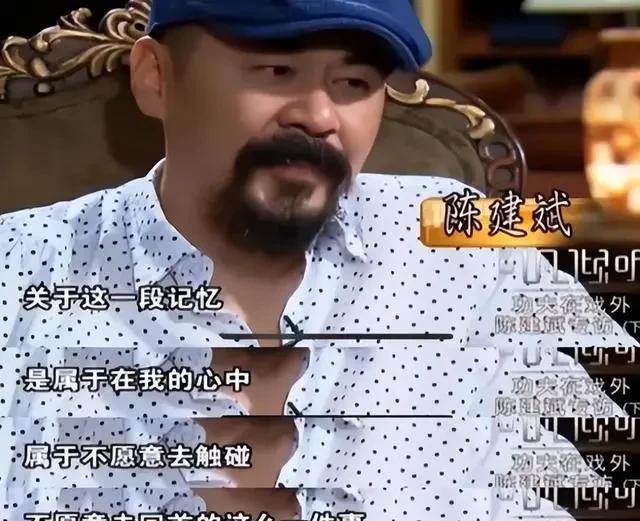 与陈建斌同居5年被抛弃，如今52岁不婚不育的她，美出了新高度