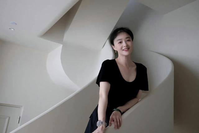 蒋欣的大长腿原来这么美