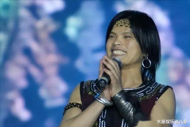 欠债百万住桥洞、离婚、锒铛入狱,星光大道草根歌手现状太落魄?