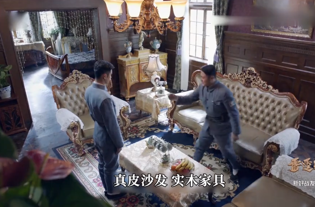 抗日神剧多离谱？日常都吃油酥饼，用鸡蛋当靶子，军装下边是黑丝