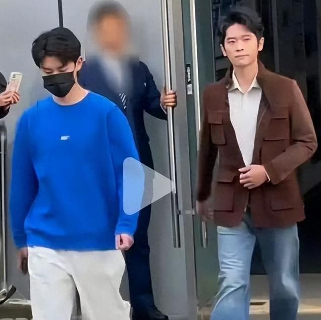 狗仔说丞磊助理因为长得帅被换掉了？杨天真的话含金量还在上升！