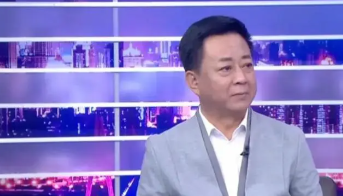 朱军60大寿!谭梅晒近照为丈夫庆生,网友惊呼“岁月不饶人”