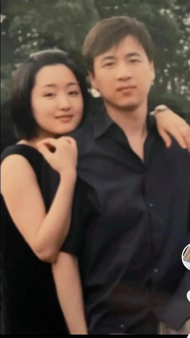 农村走穴，摆摊还债，穷到只剩100万，过气明星有多惨网友羡慕了