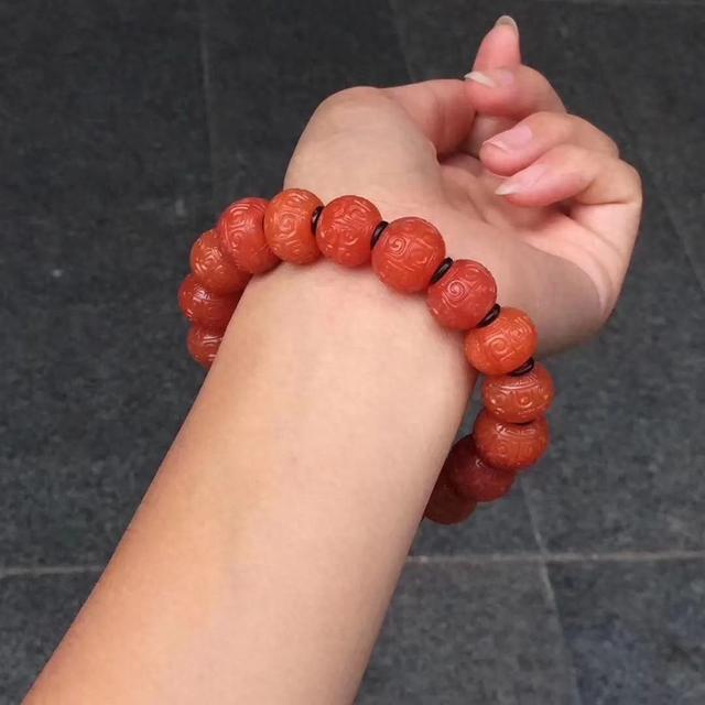 一颗小小珠子，火遍文玩圈，凭什么？