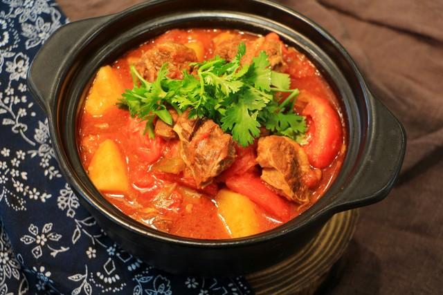 爆款番茄牛腩,好吃到舔盘,秘诀都在这儿!