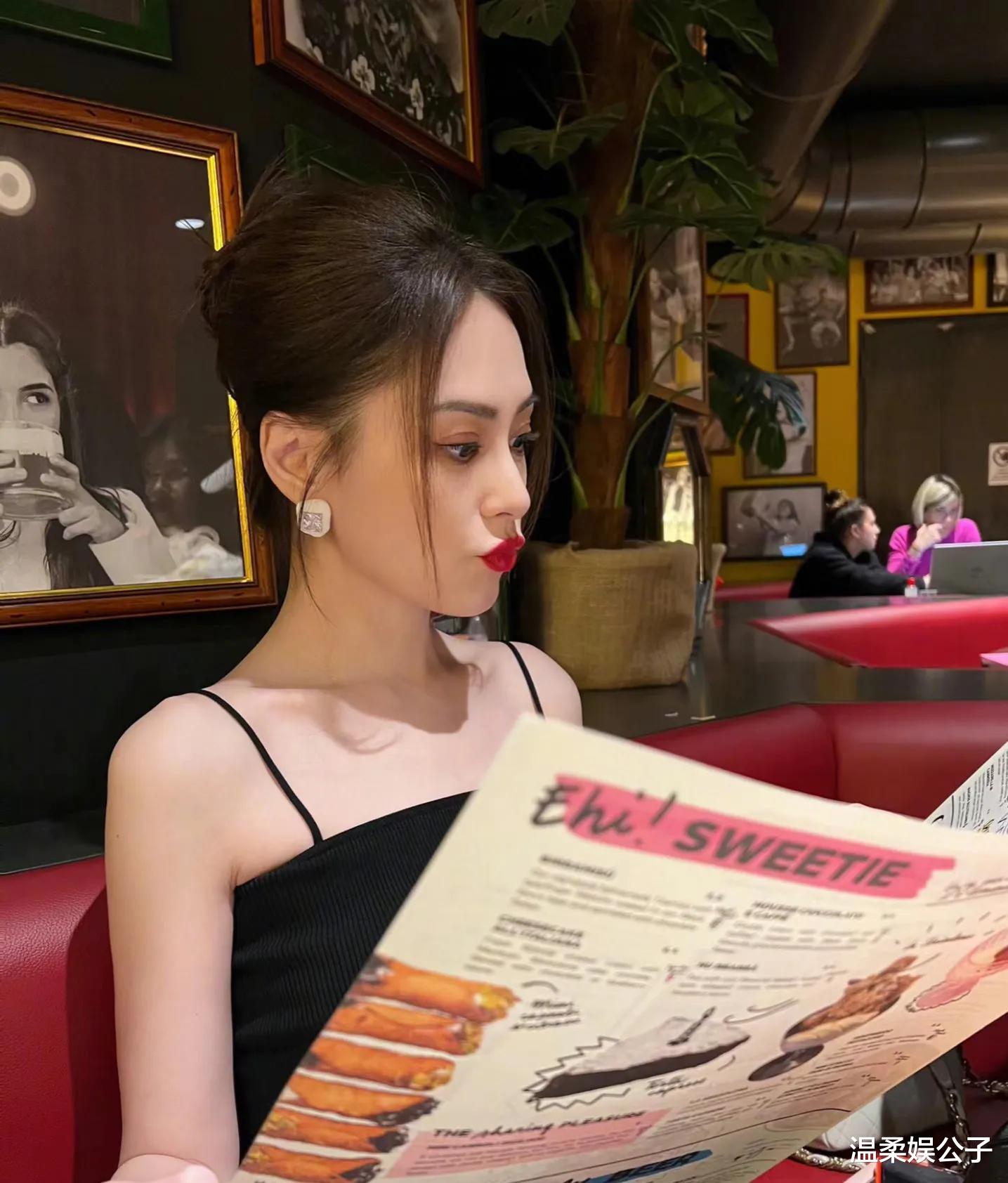 twins演唱会：关智斌现场求婚阿sa，阿娇又复胖！网友：胖也好看