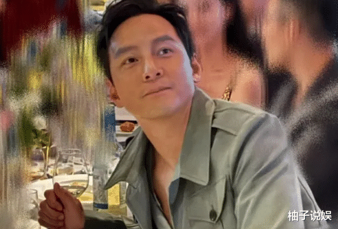 49岁吴彦祖近照曝光,一个镜头惊艳全网:不愧是神颜!