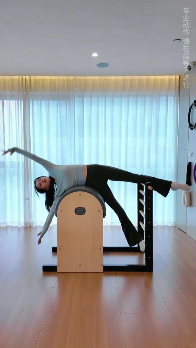 孙杨老婆张豆豆晒健身照,身材匀称气质满分 网友:自律的女生真美