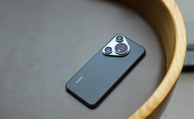 华为Pura70 Pro:不好卖就降价,12GB+512GB突降1811元