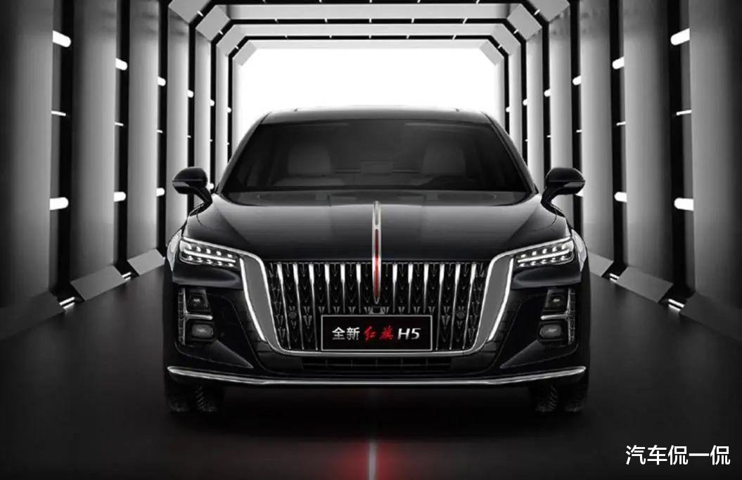 高性价比神车，近5米长7.8秒破百，5月热销万辆