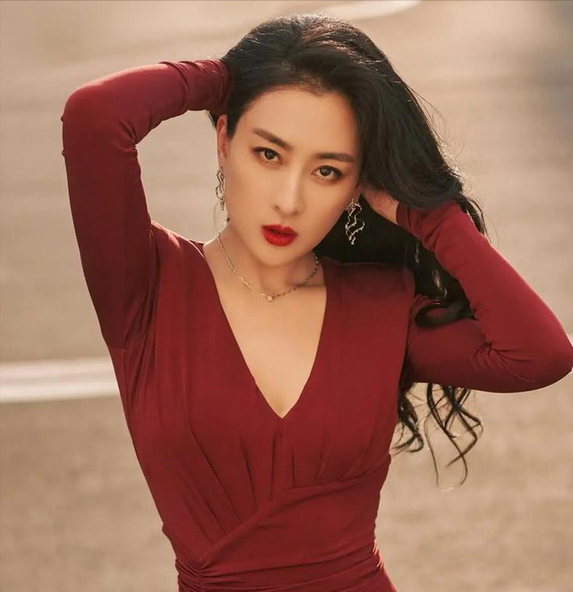 多次被爆绯闻，从“女一号”到无人问津，马苏为何会变成这样