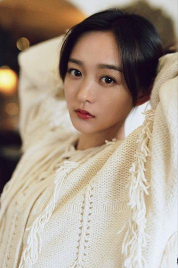 相差9岁的姐弟恋，他们把恋情隐藏得也太好了！