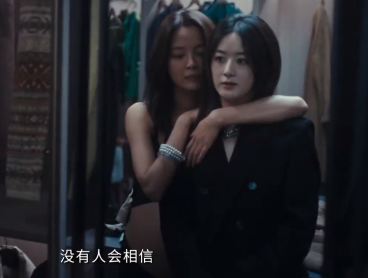 日票房直逼第一，力压朱一龙吴京新片，赵丽颖个人票房能否破100亿