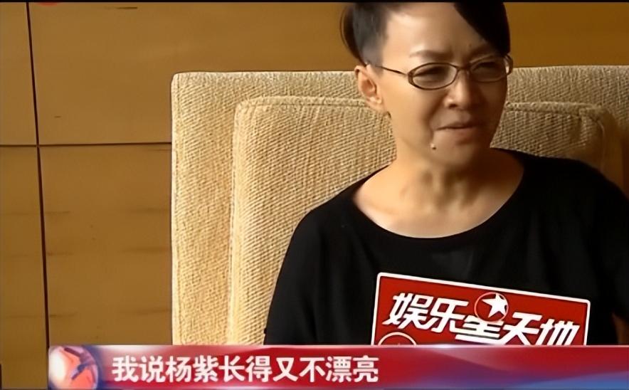 杨紫发32岁生日照，媒体痛批整容太过，网友表示越来越像刘晓庆