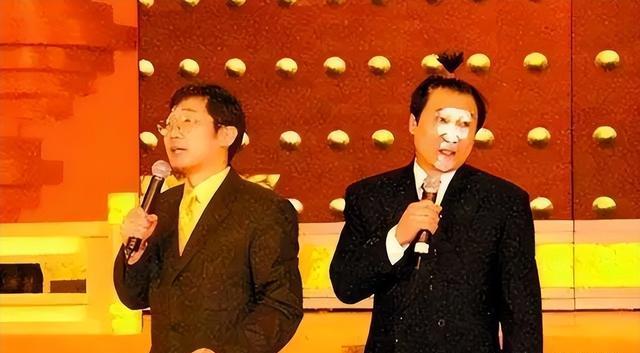 他把黄家驹念成黄家“狗”,自以为幽默十足,结果却意外断送前程