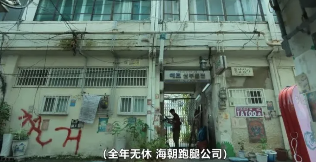 性张力拉满,Netflix新剧真狗血啊