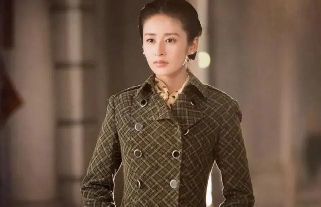 \uD83D\uDCA5成毅谍战首秀《深潜》：智破迷局，燃爆荧屏屏！