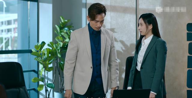 仅3集，香港影帝口碑井喷，终于有让我熬夜狂追的家庭动作剧了