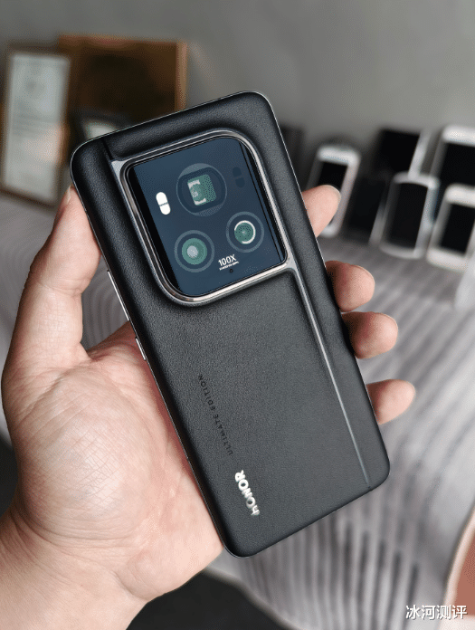 荣耀Magic 6 至臻版，摄影、性能与续航的加持，高端市场的佼佼者