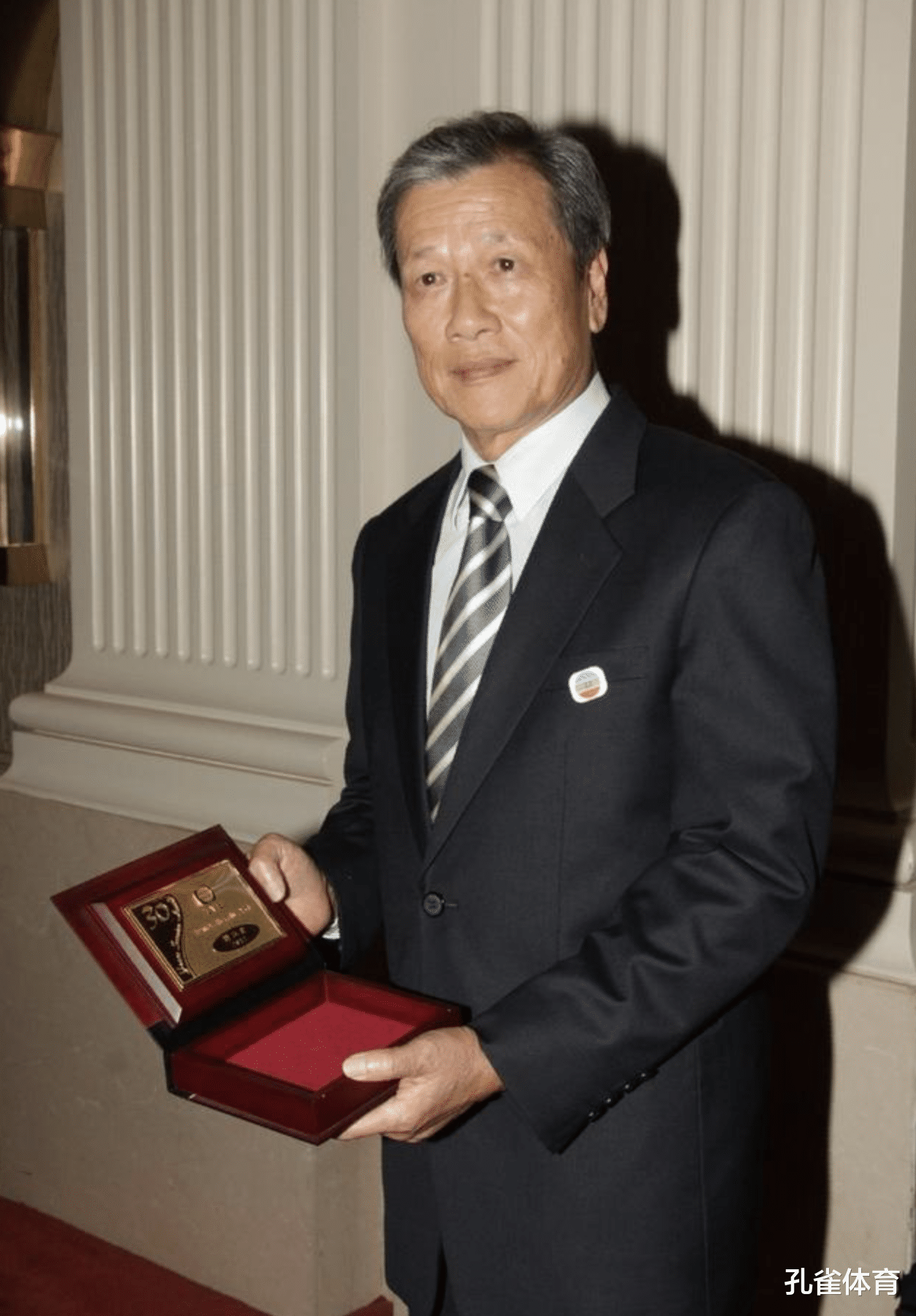 港星刘江的言论再次成为全国热搜!广东网直言早就已经听不惯了