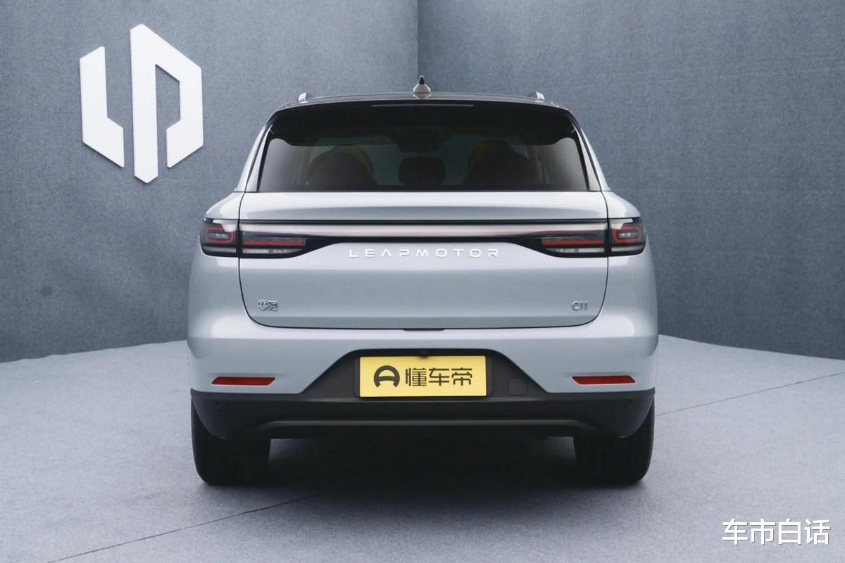 高品价比SUV如何选?零跑全新C11对比深蓝S07,都有哪些差距?