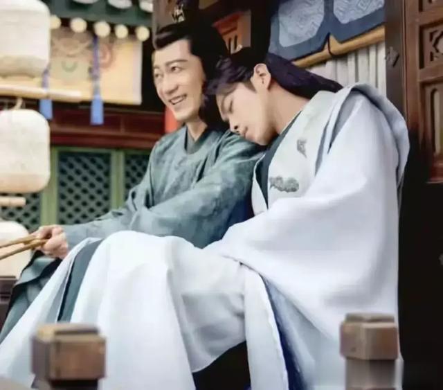 庆余年，叶轻眉给陈萍萍的保命轮椅真是武器大全！