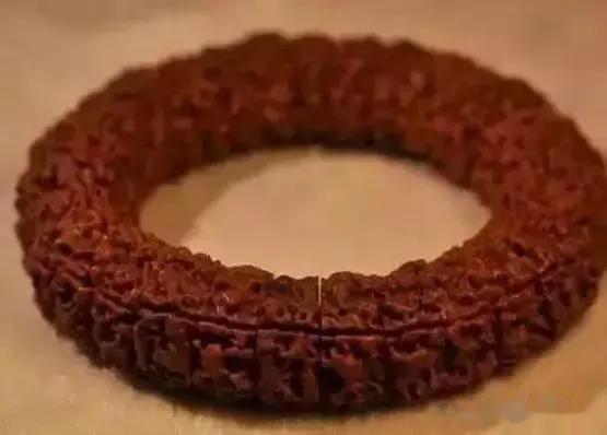 我们到底要怎么盘玩扇面金刚菩提呢?