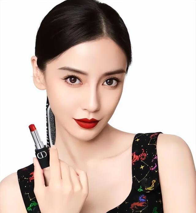 辛巴的一声“滚”,彻底戳穿了杨颖的惨淡结局:难怪她不敢生气!