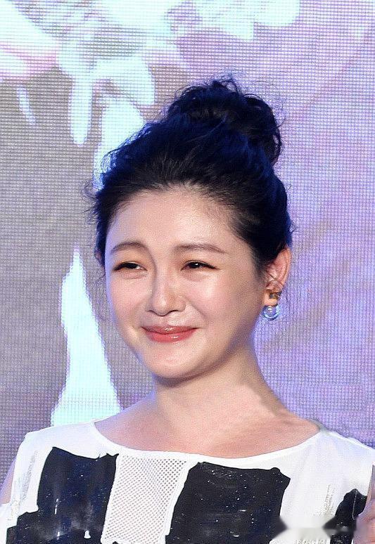 大S把事闹大具俊烨受牵连，韩娱资讯爆料，具俊烨妈妈坐不住了