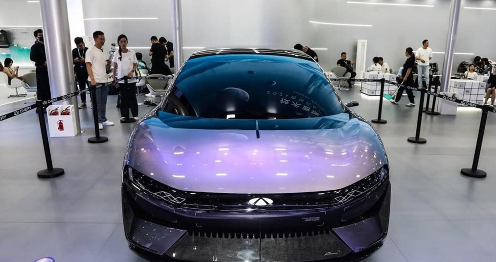 奇瑞猎风1500km续航曝光，全固态电池能否终结里程焦虑？