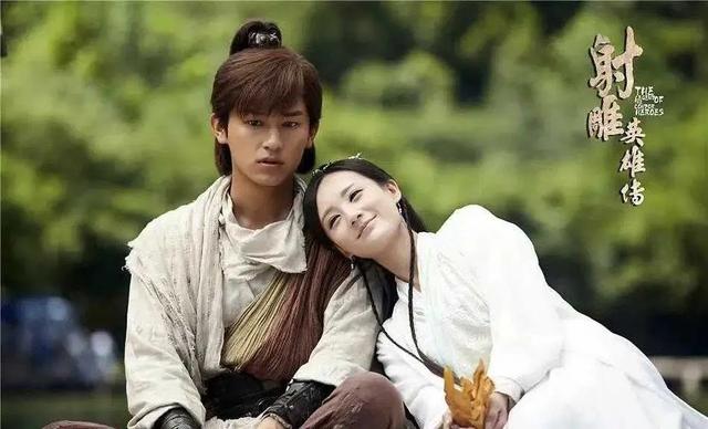 肖战登《中国银幕》杂志:年少更爱杨过，如今更贴郭靖！