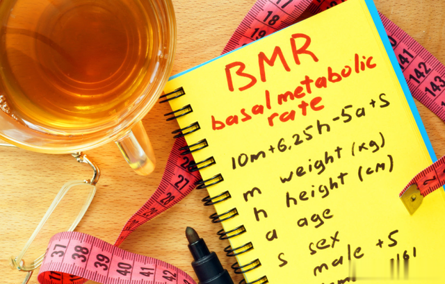 代谢下降会让减脂困难，如何提高代谢水平，让减脂变容易？