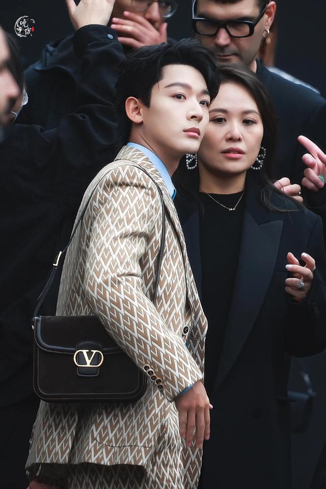 张晚意、杨紫、王俊凯、王一博、黄景瑜、刘学义、林更新、赵丽颖